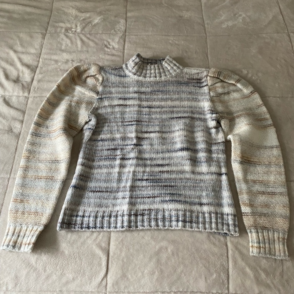 Cozy Puff Sleeve Sweater Size M